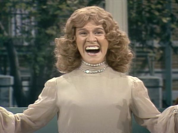 Rowan & Martin's Laugh-In - Rowan & Martin's Laugh-In: S5 E6