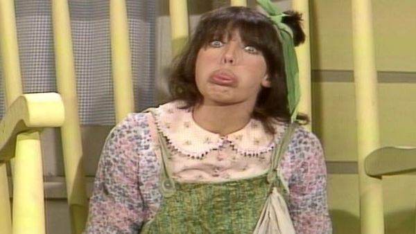 Rowan & Martin's Laugh-In - Rowan & Martin's Laugh-In: S5 E14