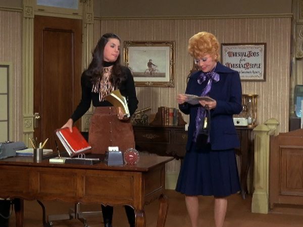 Here's Lucy - Lucy and the Italian Bombshell