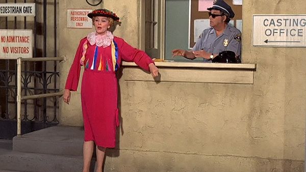 Here's Lucy - Won't You Calm Down, Dan Dailey?