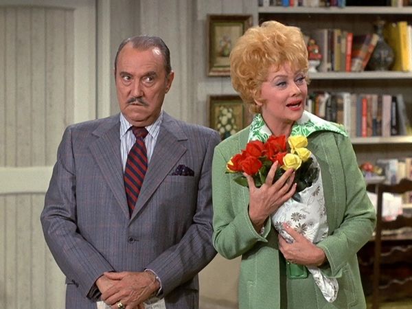Here's Lucy - Lucy and the Chinese Curse