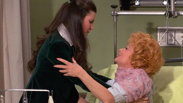 Here's Lucy - Lucy and Eva Gabor Are Hospital Roomies