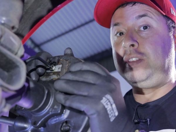Direção Sobre Rodas - Temporada 1 - Freio de carro