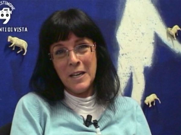 Il Testimone - Da Vicino Nessuno E' Normale