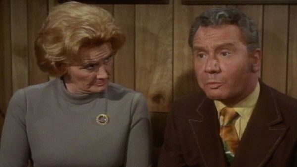 The Doris Day Show - Duke's Girlfriend