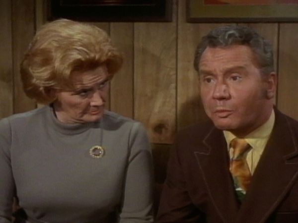 The Doris Day Show - Duke's Girlfriend
