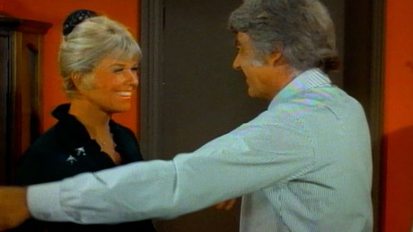 The Doris Day Show - Doris and the Doctor