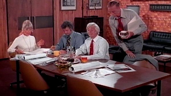 The Doris Day Show - The New Boss