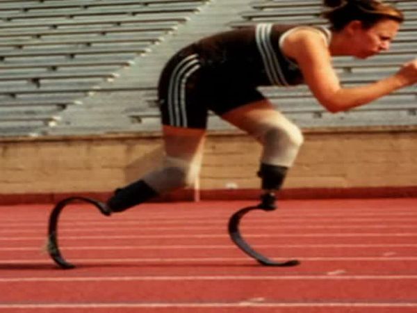 Amazing Medical Stories - Lives In The Balance