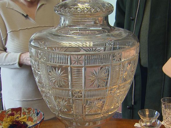 Antiques Road Trip - Paul Laidlaw and Claire Rawle, Day 1