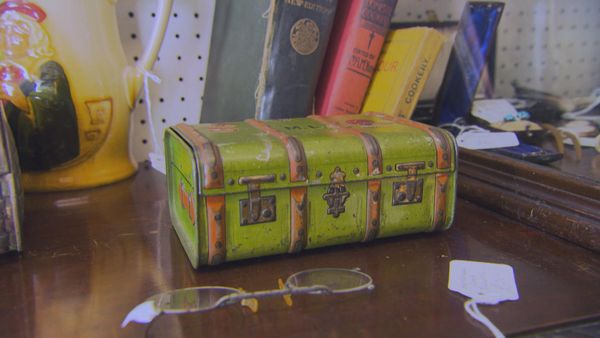 Antiques Road Trip - Philip Serrell and Catherine Southon, Day 2