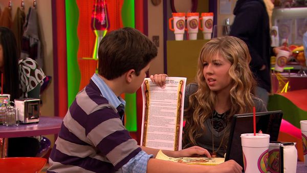 iCarly - Meu namorado bad boy Parte 1