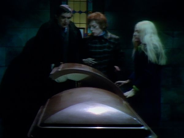 Dark Shadows - Episode 672