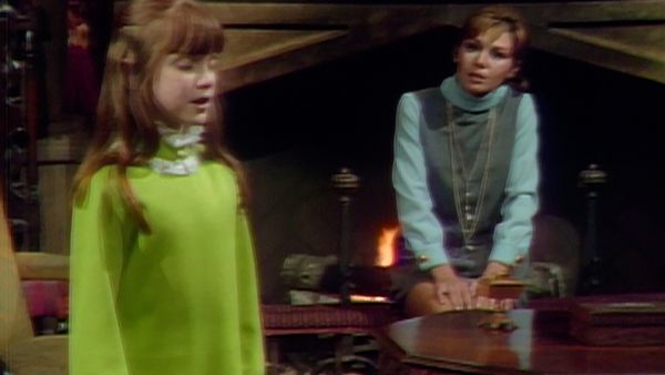 Dark Shadows - Episode 679