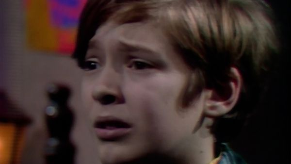 Dark Shadows - Episode 689