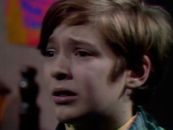 Dark Shadows - Episode 689
