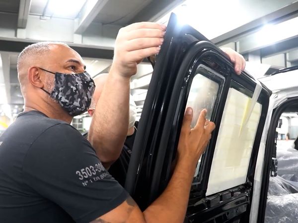 Direção Sobre Rodas - Temporada 1 - Blindagem de Carros