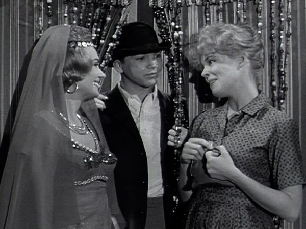 The Donna Reed Show - The Fortune Teller