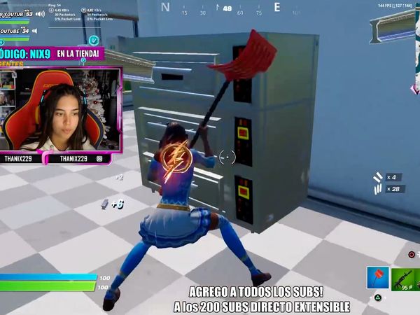 La jugadora Femenina de Fortnite De Estreno (ThaNix229) - Episodio 35