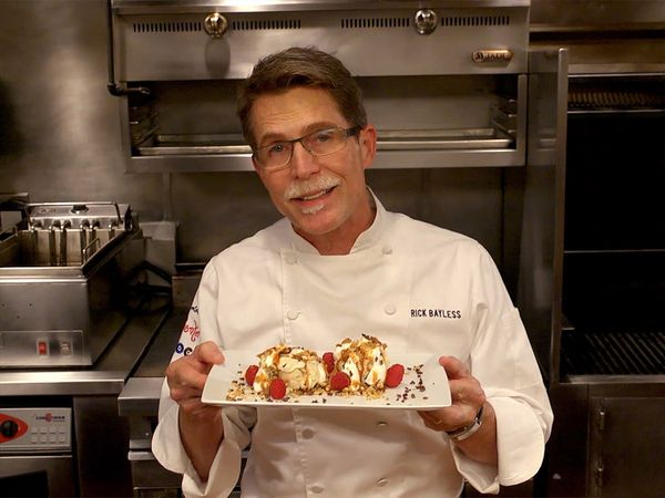 Mexico: One Plate at a Time with Rick Bayless - Oaxaca's Top Chefs