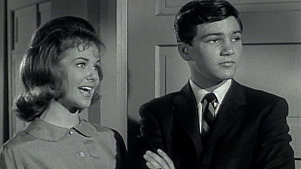 The Donna Reed Show - Three Is a Family