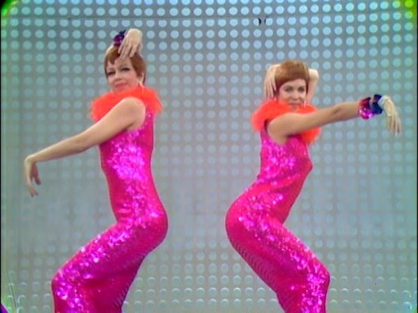 The Best of the Carol Burnett Show - Dick Chamberlain, Gloria Loring, Kay Medford