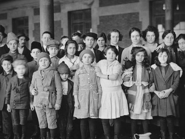 Genealogy Roadshow - New Orleans - Cabildo