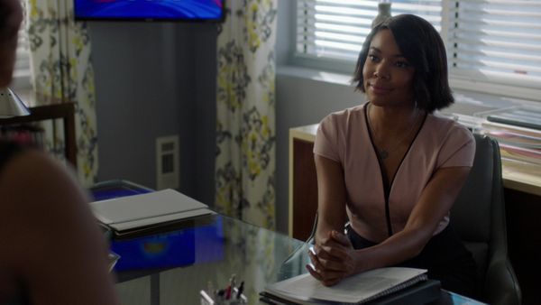 Being Mary Jane - Feeling Friendless