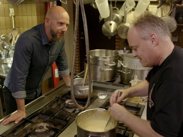 Med kniven for struben - Episode 601