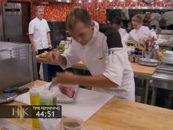 Hell's Kitchen - 5 Chefs Compete (Part One)