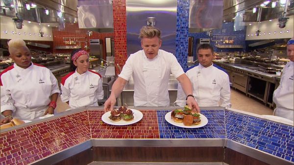 Hell's Kitchen - 16 Chefs Compete