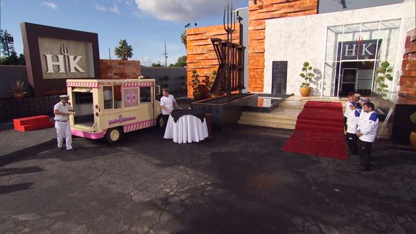 Hell's Kitchen - 7 Chefs Compete