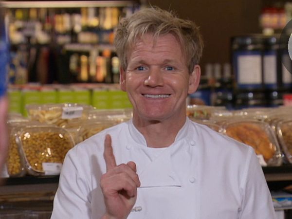 Hell's Kitchen - 7 Chefs Compete (Part One)
