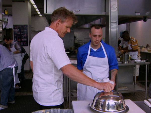 Hell's Kitchen - 18 Chefs Compete