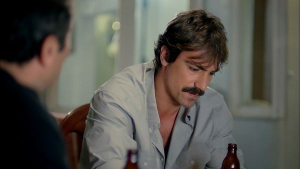 Iffet (LAS) - Episodio 03
