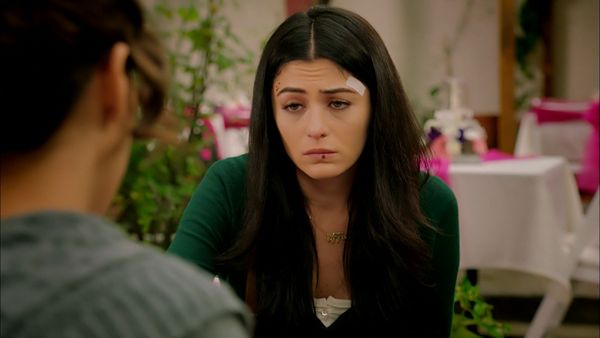 Iffet (LAS) - Episodio 05