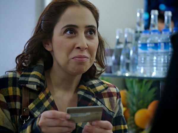 Iffet (LAS) - Episodio 11