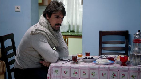 Iffet (LAS) - Episodio 18