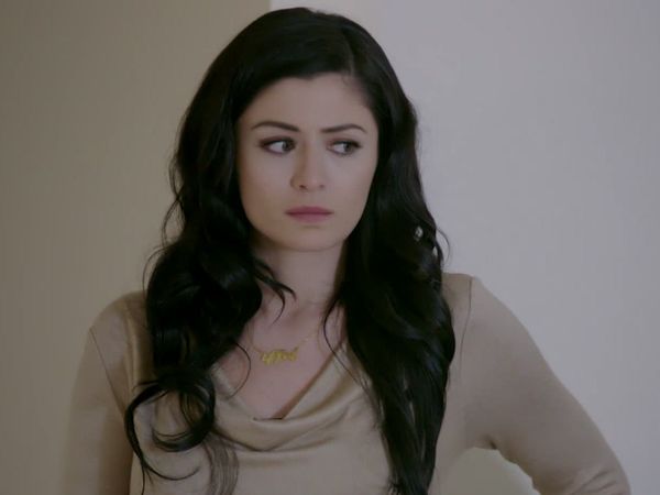 Iffet (LAS) - Episodio 19