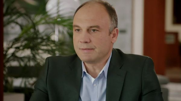 Iffet (LAS) - Episodio 25