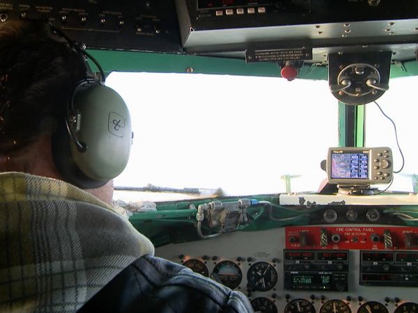Pilotos del ártico - Fuego y hielo