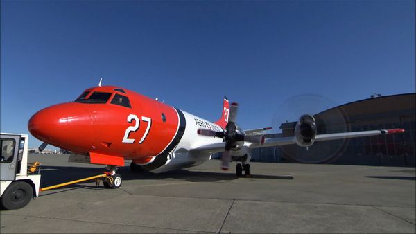 Pilotos del ártico - Un avión en venta