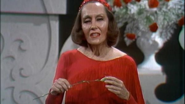 The Best of the Carol Burnett Show - Gloria Swanson