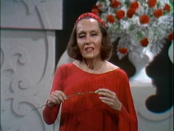 The Best of the Carol Burnett Show - Gloria Swanson