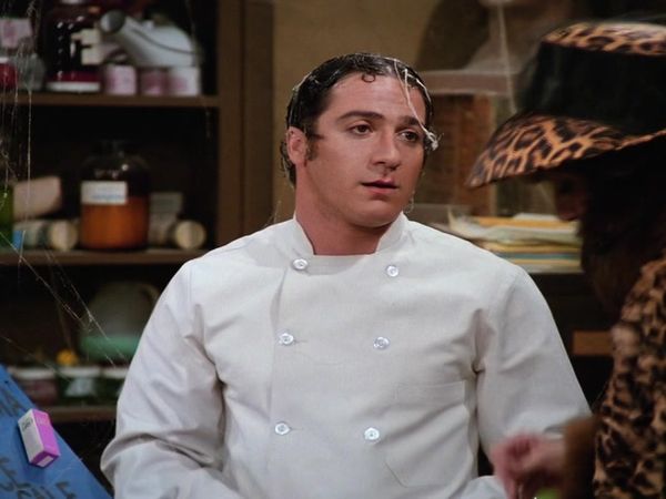 Laverne & Shirley - Perfidy In Blue