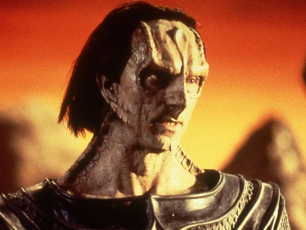 Star Trek: Deep Space Nine - Waltz