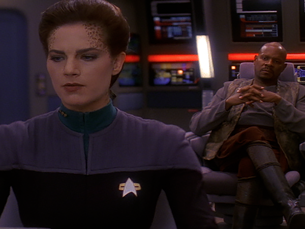 Star Trek: Deep Space Nine - For The Uniform