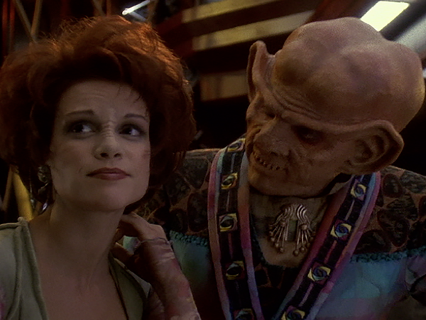 Star Trek: Deep Space Nine - Doctor Bashir, I Presume