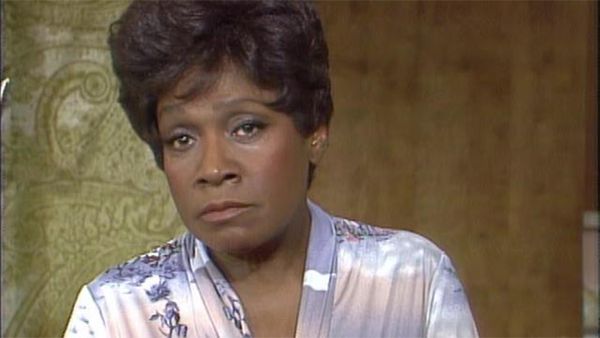 The Jeffersons - Louise Suspects