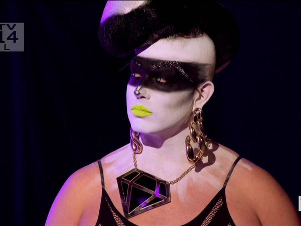 RuPaul's Drag Race - Your Pilot's On Fire